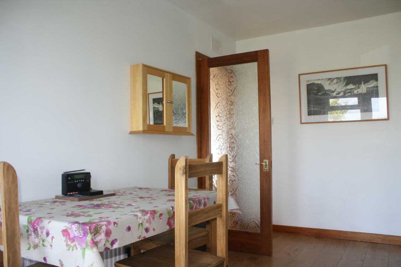 Inver Bay Apartment Tain Exterior foto